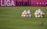 Fussball 1. Bundesliga 12/13: Training beim FC Bayern Muenchen