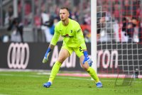 Fussball 1. Bundesliga Saison 21/22: FC Bayern Muenchen -  SC Freiburg