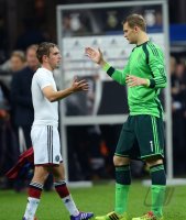 Fussball International Testspiel: Torwart Manuel Neuer (Deutschland) und Philipp Lahm (Deutschland)