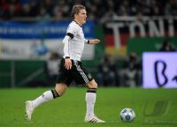 Fussball, International, Freundschaftsspiel: Deutschland, SCHWEINSTEIGER am Ball