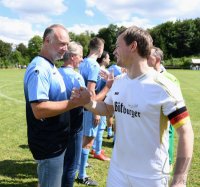 Fussball / Benefizspiel Promi - Spiel beim SV Ehestetten - Muenzdorf