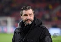 Fussball 1. Bundesliga Saison 14/15: Sportdirektor Michael Zorc (Borussia Dortmund)