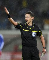 Fussball International EM 2012-Qualifikation:  Schiedsrichter Tom Harald Hagen