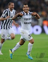 FUSSBALL SERIE A 2013/2014: JUBEL Carlos Tevez (Juventus Turin)