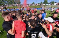 Fussball Relegation zur Oberliga, Rueckspiel 21/22: FC Holzhausen - FC Denzlingen