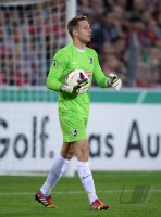 Fussball DFB Pokal 2. Runde 13/14: Torwart Oliver Baumann (SC Freiburg)
