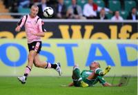 FUSSBALL, Wolfsburg - Palermo