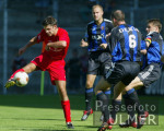 FUSSBALL  FC Bayern Muenchen Tobias Rau (FCB) am Ball