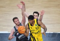 Basketball 2. Bundesliga 2021/2022: Tigers Tuebingen - Medipolis SC Jena