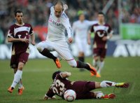 Fussball: 1. Bundesliga Saison 2010/2011: Hannover 96 - Bayern Muenchen