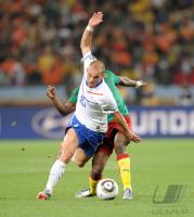FUSSBALL WM 2010, VORRUNDE:  Kamerun - Holland