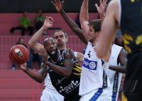 Basketball 1. Bundesliga 17/18 Testspiel:  Walter Tigers Tuebingen - Fribourg Olympic