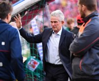 Fussball 1. Bundesliga Saison 17/18: FC Bayern Muenchen - SC Freiburg