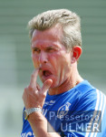 Fussball 1. Bundesliga: Training S04, Trainer Jupp Heynckes