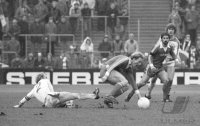 Fussball Bayern-Gladbach: Vogts, Rummenigge