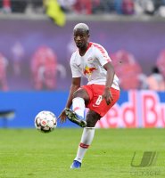Fussball 1. Bundesliga Saison 18/19: RB Leipzig - FC Bayern Muenchen
