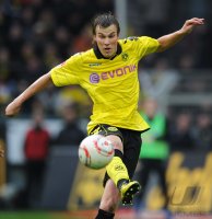 Fussball: 1. Bundesliga Saison 2010/2011: Dortmund, GROSSKREUTZ Einzelaktion