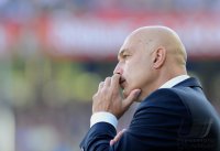 Fussball 1. Bundesliga  Saison 2010/2011:  Trainer Christian Gross (VfB Stuttgart)