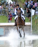 REITEN Olympia 2012: Michael Jung (Deutschland) mit Sam beim Gelaenderitt