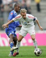 Fussball 1. Bundesliga: Koeln - Berlin, Zweikampf