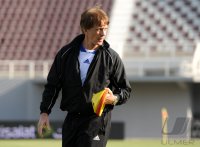 Fussball International WM Qualifikation 2014: Trainer Theo Buecker (Libanon)