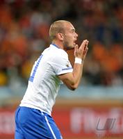 FUSSBALL WM 2010, VORRUNDE:  Kamerun - Holland