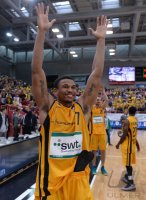 Basketball 1. Bundesliga  13/14  Walter Tigers Tuebingen - Phoenix Hagen