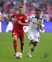 Fussball 1. Bundesliga  Saison 2015/2016: FC Bayern Muenchen - Borussia Moenchengladbach