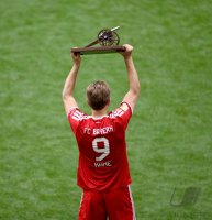 Fussball  1. Bundesliga   Saison 2025/2026     34. Spieltag  FC Bayern Muenchen - 1. FC Koeln