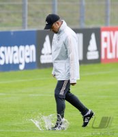 Fussball Training Deutsche Nationalmannschaft in Stuttgart: Bundestrainer Flick (Deutschland)