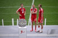 Fussball 1. Bundesliga 25/26: FC Bayern Muenchen 35. Deutschen Meisterschaft