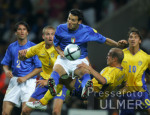 Fussball INTERNATIONAL  EURO 2004  Italien - Schweden im Stadion Dragao in Porto