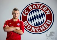FUSSBALL Fotoshooting Xherdan Shaqiri (FC Bayern Muenchen)