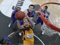 Basketball  1. Bundesliga  10/11  Walter Tigers Tuebingen - BBC Bayreuth