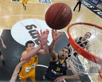 Basketball 1. Bundesliga 2011/2012:  Walter Tigers Tuebingen - Alba Berlin