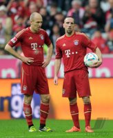 Fussball 1. Bundesliga, Saison 2011/2012: Arjen Robben (li,) mit Franck Ribery (FC Bayern Muenchen)
