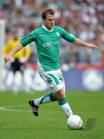 Fussball 1. Bundesliga: Bremen, JENSEN Einzelaktion