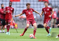 Fussball 1. Bundesliga Saison 21/22: Teampraesentation FC Bayern Muenchen