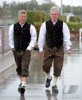 1. Fussball Bundesliga : Assistenzcoach Peter Hermann mit Trainer Jupp Heynckes  (v.li., FC Bayern Muenchen)