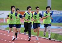 Fussball Frauen FIFA U 17  WM  2008 FIFA  Schiedsrichterinnen beim  Fitnesstest