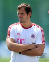 Fussball 1. Bundesliga Saison   2011/2012 :  Torwarttrainer Toni Tapalovic (FC Bayern Muenchen)