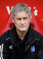 Fussball: 1. Bundesliga Saison 2010/2011: Hamburger SV, Veh