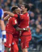 Fussball 1. Bundesliga Saison 15/16: FC Schalke 04 - FC Bayern Muenchen
