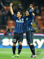 FUSSBALL SERIE A:  Yuto Nagatomo auf Marco Davide Faraoni (v. li., Inter Mailand)