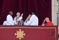 Rom;  Papst Franziskus I. spricht den Urbi Et Orbi Segen