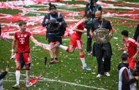 Fussball 1. Bundesliga 25/26: FC Bayern Muenchen 35. Deutschen Meisterschaft