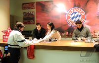 Fussball 1. Bundesliga : (v. li.) Miroslav Klose mit Mario Gomez (FC Bayern Muenchen)