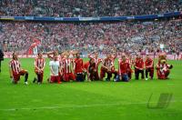 Fussball 1. Bundesliga: BAYERN JUBEL