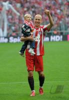 Fussball 1. Bundesliga : JUBEL  Robben mit Sohn Luka (FC Bayern Muenchen)