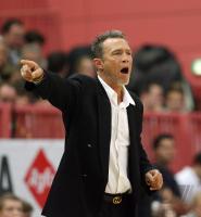 1. Basketball Bundesliga    Walter Tigers Trainer McCarthy